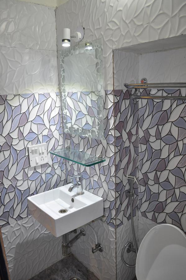 Hotel Kabli New Delhi Eksteriør bilde